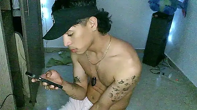 Snapshot of Glen_connor_11 chatting on 01.13.26 Glen connor 11 online show from 01.13.26