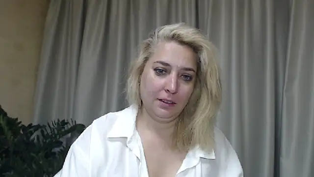 sweetpussy13 online show from 09.17.25