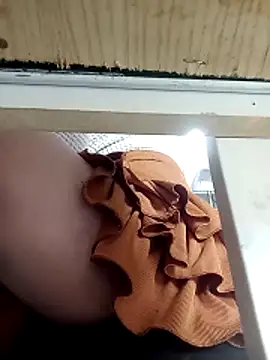 SARA6926969 online show from 12.23.25