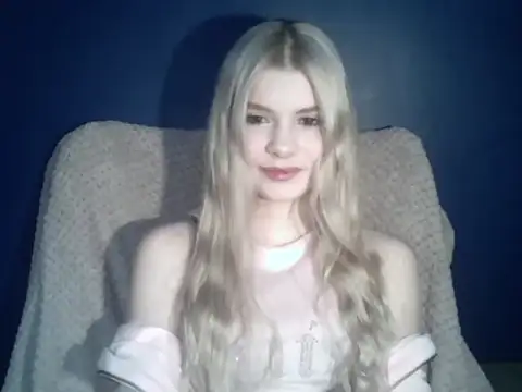 Snapshot of GeorginaLovely chatting on 01.09.26 GeorginaLovely online show from 01.09.26