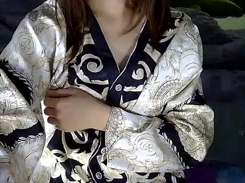 Chichi 86 online show from 02.05.26