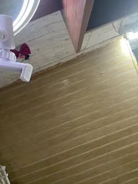 leo-kitty online show from 03.26.26