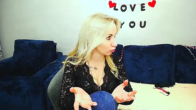 Hanna--Sweet online show from 03.22.26