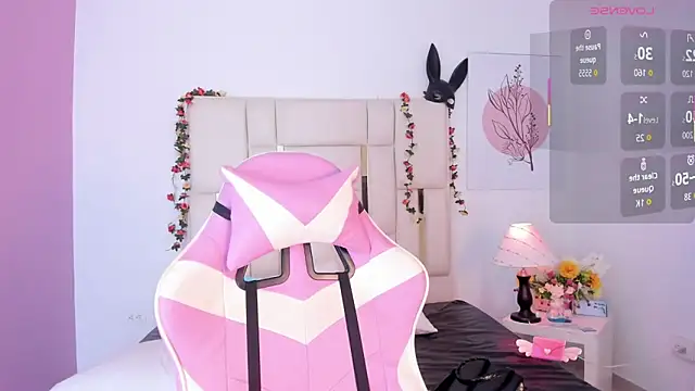 Silvanna-Casstro online show from 12.19.25