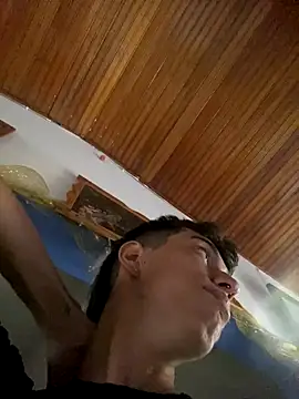 Juan Gomezz26 online show from 01.05.26