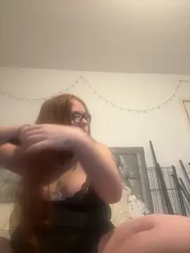 AnnieAinsx online show from 02.11.26