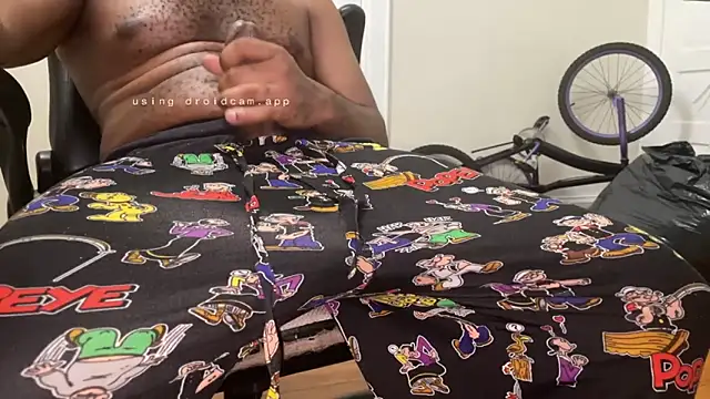 Snapshot of MrUnintentional chatting on 06.29.26 MrUnintentional online show from 06.29.26