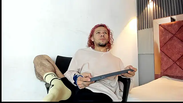 TAYSON SCOTT online show from 01.09.26