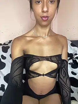 FOXXX BABY online show from 02.06.26