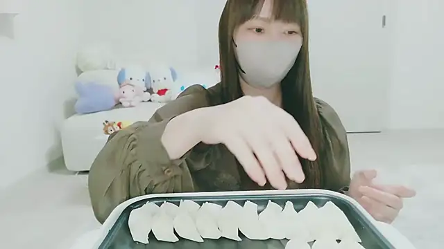 Snapshot of yuyuchan__ chatting on 02.08.26 yuyuchan online show from 02.08.26