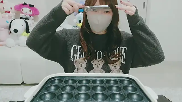 Snapshot of yuyuchan__ chatting on 02.25.26 yuyuchan online show from 02.25.26