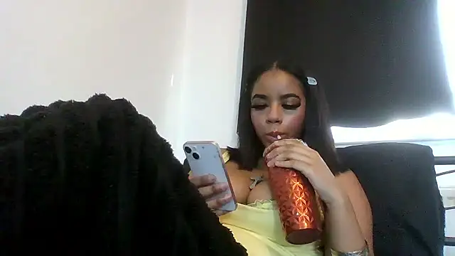 CherryMaeX online show from 01.14.26