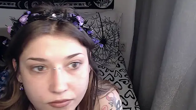 AlienforTwenty online show from 04.23.26