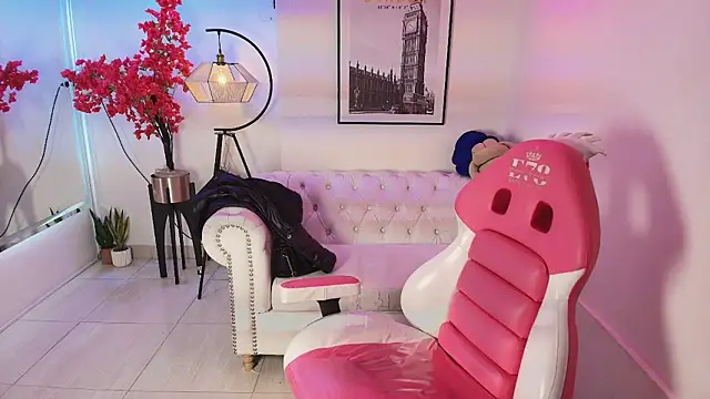 Carolina cherry online show from 01.19.26