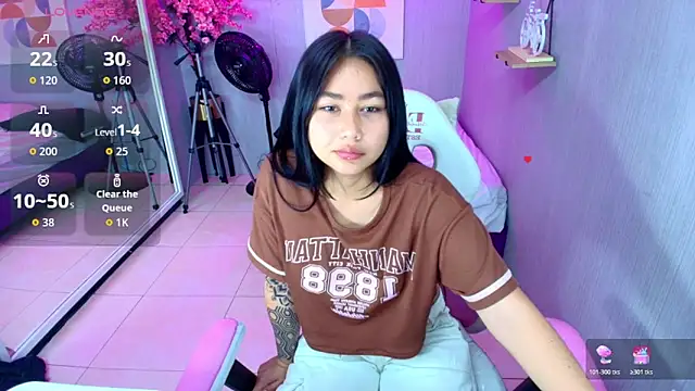 Snapshot of Carolina_cherry chatting on 05.02.26 Carolina cherry online show from 05.02.26