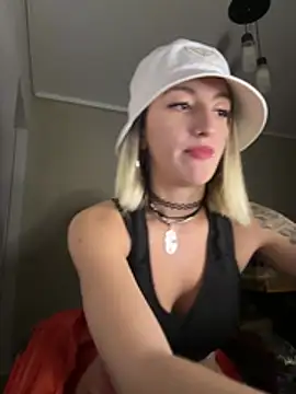 lolalatinaa online show from 06.24.26