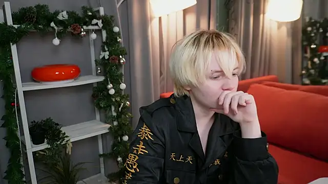 KellyKik online show from 01.13.26