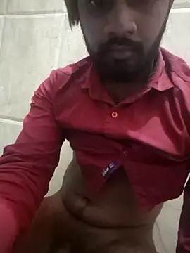 suhxil79 online show from 12.13.25