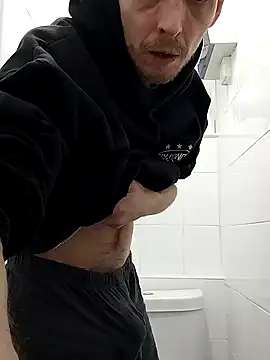 Snapshot of CrookedBunk3527 chatting on 02.21.26 CrookedBunk3527 online show from 02.21.26