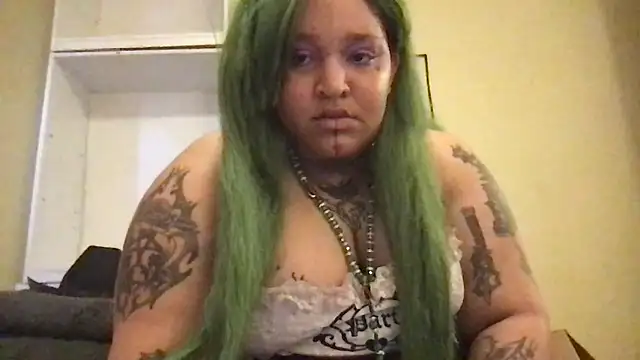 Snapshot of succubussy666 chatting on 02.13.26 succubussy666 online show from 02.13.26