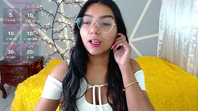 valkydoll2 online show from 01.16.26