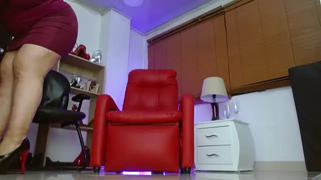paola xm online show from 01.20.25