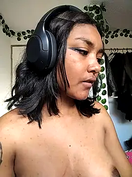 Luna 6 online show from 01.16.26