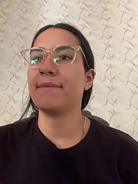 Val12777 online show from 12.15.25