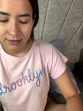 Val12777 online show from 03.25.26