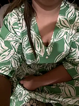 Snapshot of Sexness_xx69 chatting on 12.19.25 Sexness xx69 online show from 12.19.25