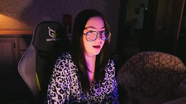 AnneAverry online show from 02.11.26