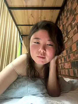 Sarah2127 online show from 12.16.25