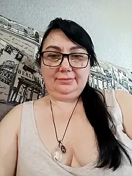 Snapshot of MariSwan222 chatting on 05.16.26 MariSwan222 online show from 05.16.26