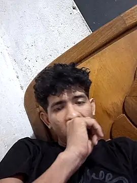 adexe23 online show from 12.21.25