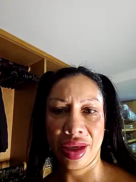 Grace Velvet online show from 04.08.26