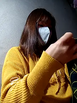 Snapshot of May-Ne chatting on 02.03.26 May-Ne online show from 02.03.26