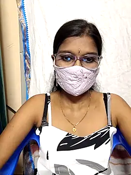 Snapshot of Nithya_Nith chatting on 02.27.26 Nithya Nith online show from 02.27.26