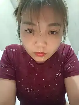 Snapshot of Miu_sexyy98 chatting on 04.25.26 Miu sexyy98 online show from 04.25.26