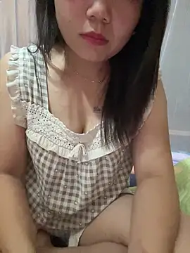 Snapshot of Miu_sexyy98 chatting on 05.06.26 Miu sexyy98 online show from 05.06.26