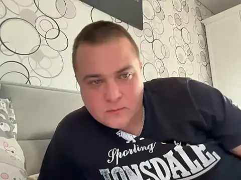 Snapshot of Dimasik_sexi chatting on 04.22.26 Dimasik sexi online show from 04.22.26