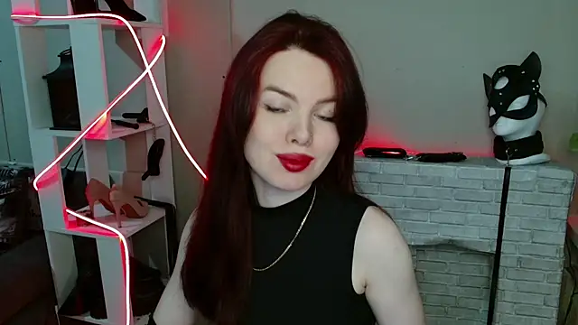 hot neighbor online show from 04.20.26