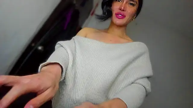 Snapshot of mxshemale_ladyboy chatting on 07.28.26 mxshemale ladyboy online show from 07.28.26