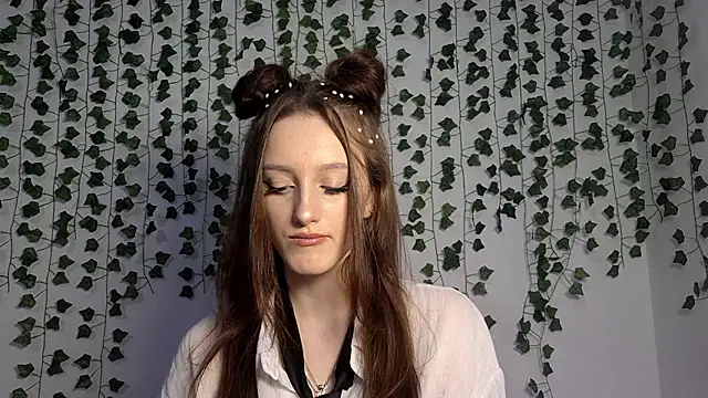 LisaBoddy online show from 02.10.26