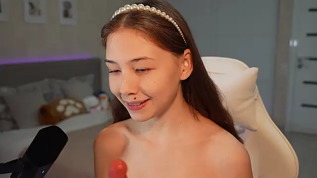 Snapshot of luna_young chatting on 01.17.26 luna young online show from 01.17.26