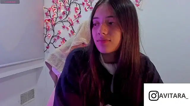 Snapshot of vanesita_ chatting on 05.13.26 vanesita online show from 05.13.26