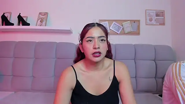 Snapshot of Ela_Sammy chatting on 01.17.26 Ela Sammy online show from 01.17.26