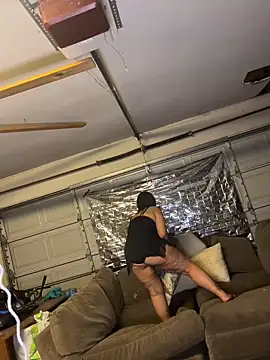 Rayvenveil online show from 04.17.26