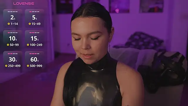 Dominatrix Alice online show from 06.13.26