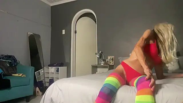 Snapshot of siennadiamond chatting on 02.03.26 siennadiamond online show from 02.03.26