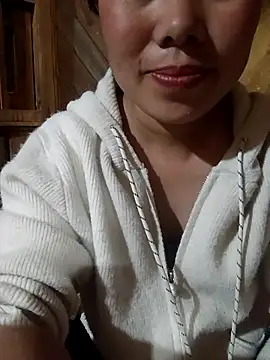 Chloe-ee online show from 02.28.26